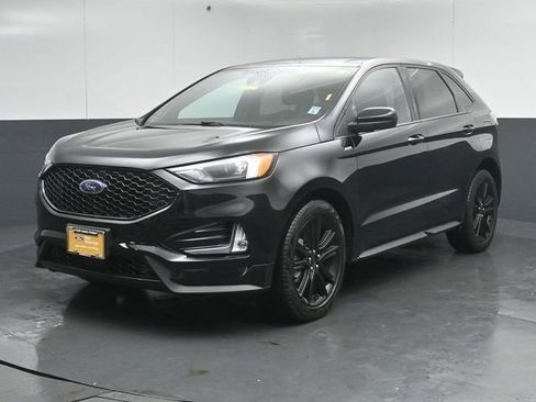 Certified 2021 Ford Edge ST-Line w/ Class II Trailer Tow Package image 3