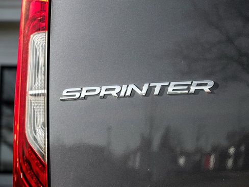 New 2025 Mercedes-Benz Sprinter 2500 image 9