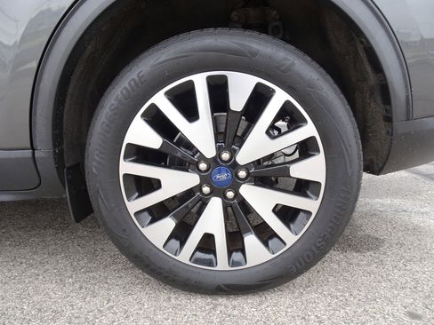 Used 2020 Ford Escape SEL image 25