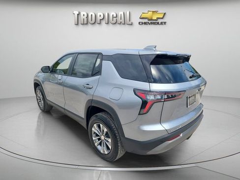 New 2027 Chevrolet Equinox LT FWD image 3