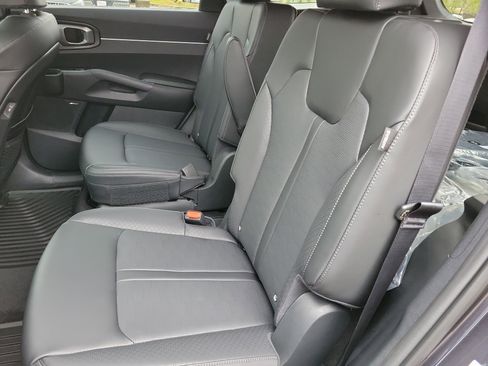 New 2026 Kia Sorento EX image 7