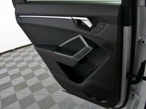 New 2025 Audi Q3 2.0T Premium Plus image 27