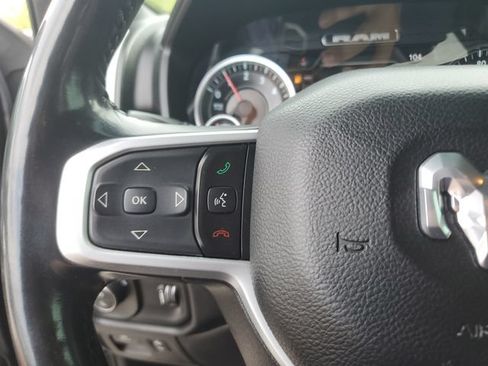 Used 2022 RAM 1500 Big Horn AWD/4WD image 12