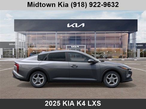 New 2025 Kia K4 LXS image 7