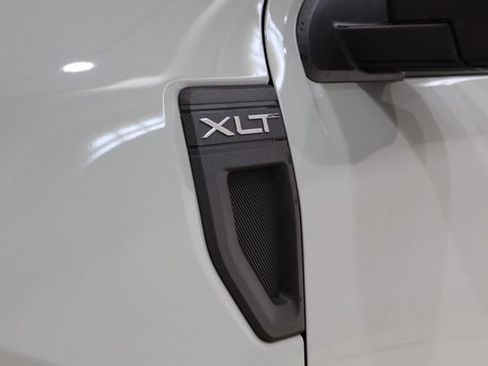 Used 2024 Ford Maverick XLT w/ XLT Luxury Package FWD image 11