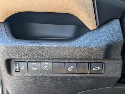 Used 2023 Toyota RAV4 XLE Premium AWD/4WD image 23