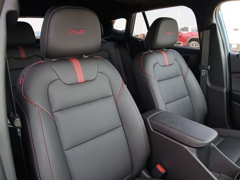 Used 2026 Chevrolet Trax RS w/ Sunroof Package FWD image 97