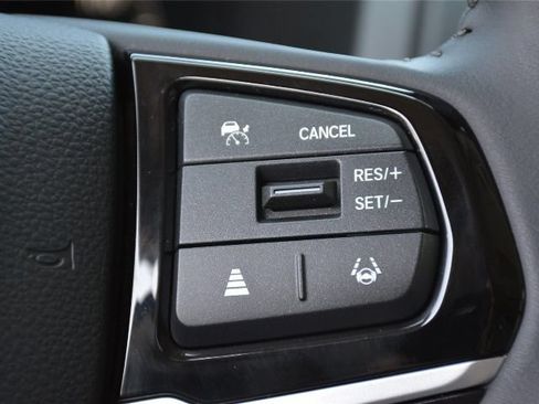 Certified 2026 Honda Odyssey Touring image 32