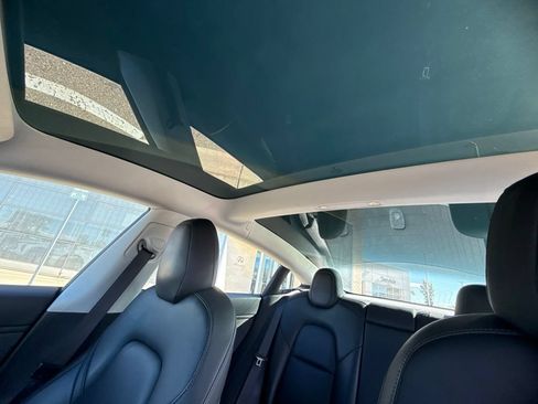 Used 2018 Tesla Model 3 AWD/4WD image 14