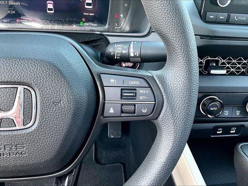 Used 2023 Honda Accord EX image 12