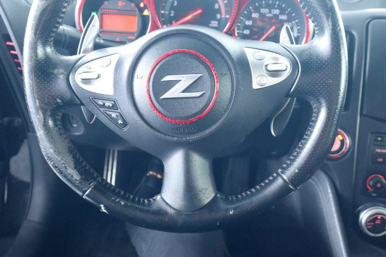 Used 2015 Nissan 370Z Coupe RWD image 28