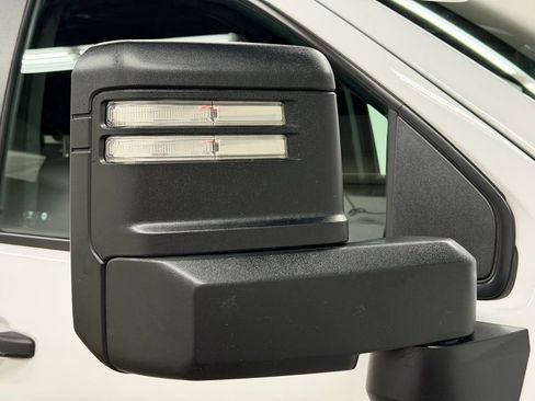 Certified 2024 GMC Sierra 3500 Pro w/ Convenience Package image 26