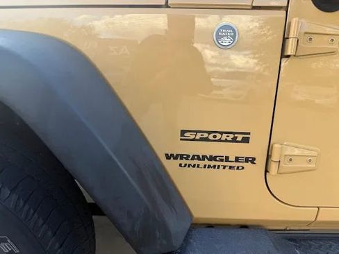 Used 2014 Jeep Wrangler Unlimited Sport w/ Quick Order Package 24S image 10