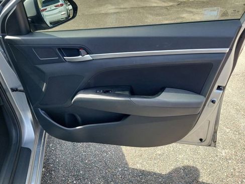 Used 2020 Hyundai Elantra SEL w/ Cargo Package (C1) FWD image 33