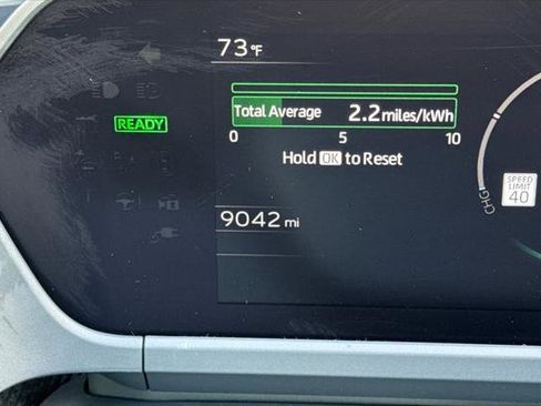 Certified 2025 Toyota bZ4X FWD image 29