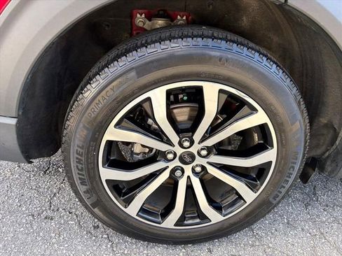 Used 2022 Ford Explorer ST-Line image 24