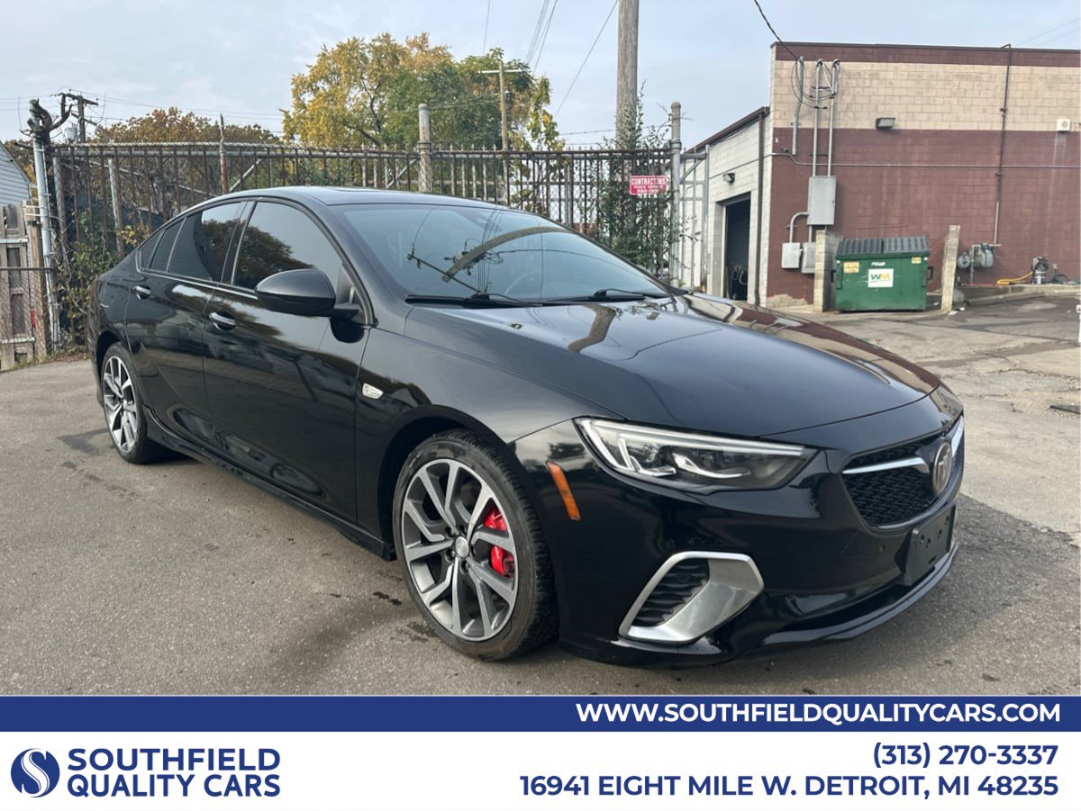 Used 2018 Buick Regal GS w/ Driver Confidence Package #2 AWD/4WD image 1