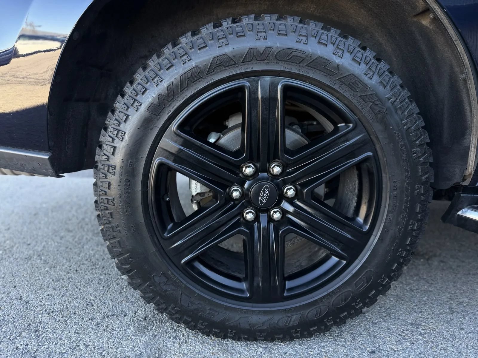 Used 2021 Ford Expedition XLT AWD/4WD image 45