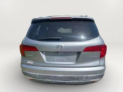 Used 2017 Honda Pilot Elite image 3