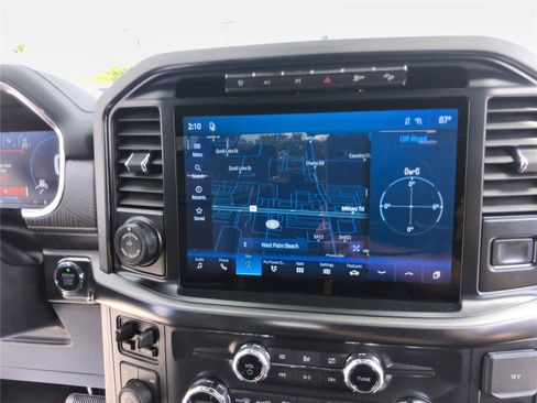 Used 2021 Ford F150 Platinum w/ Equipment Group 701A High AWD/4WD image 32