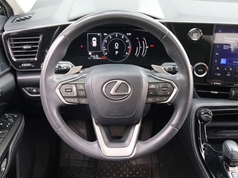 Used 2024 Lexus NX 250 FWD image 18