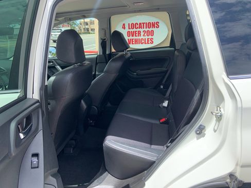 Used 2018 Subaru Forester 2.0XT Premium AWD/4WD image 11