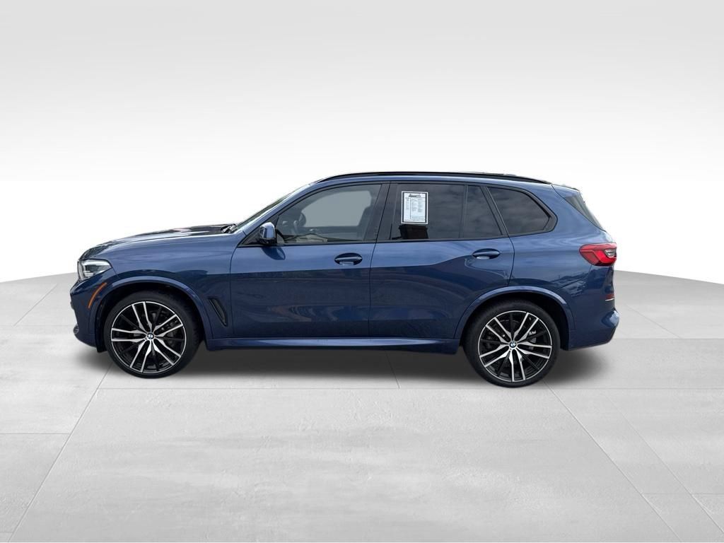 Used 2019 BMW X5 xDrive40i w/ M Sport Package AWD/4WD image 2
