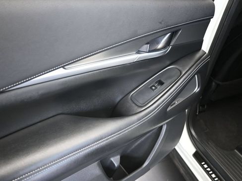 Used 2023 INFINITI QX60 Luxe w/ Performance Audio Package FWD image 15