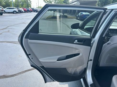 Used 2018 Hyundai Tucson Value FWD image 25