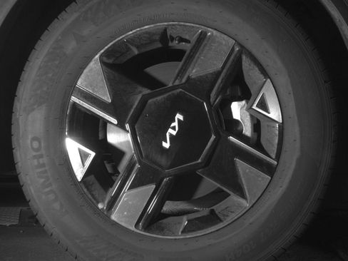 Used 2026 Kia Sportage LX FWD image 15
