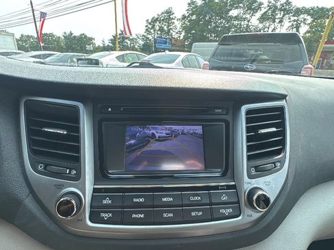 Used 2016 Hyundai Tucson SE w/ Option Group 02 FWD image 26