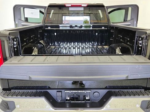 New 2026 Chevrolet Silverado 1500 LTZ w/ LTZ Convenience Package II image 23