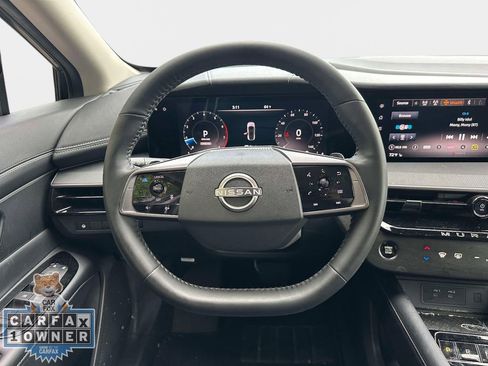 Used 2025 Nissan Murano SV AWD/4WD image 15