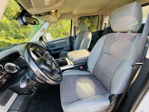 Used 2017 RAM 1500 Big Horn image 34