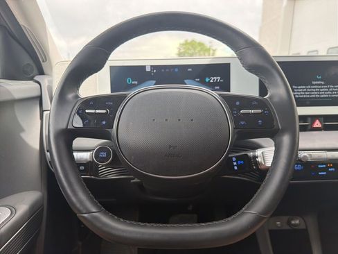 Used 2024 Hyundai Ioniq 5 SEL AWD/4WD image 12