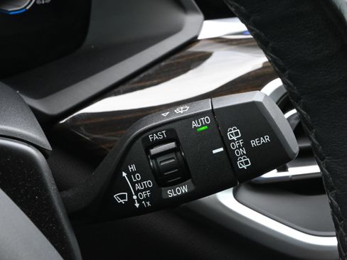 Certified 2023 BMW X5 sDrive40i w/ Executive Package image 35