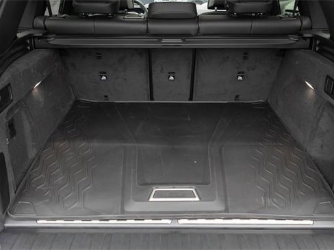 New 2026 BMW X5 xDrive50e w/ Climate Comfort Package image 28