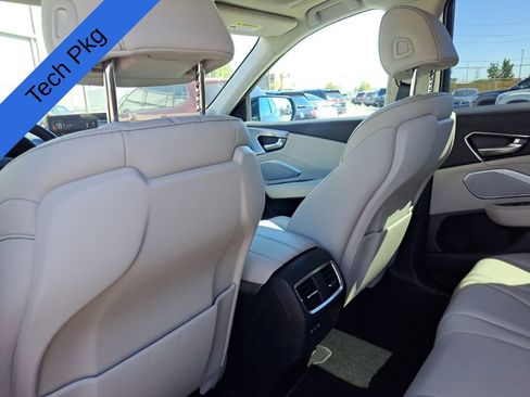 Certified 2025 Acura RDX w/ Technology Package image 22