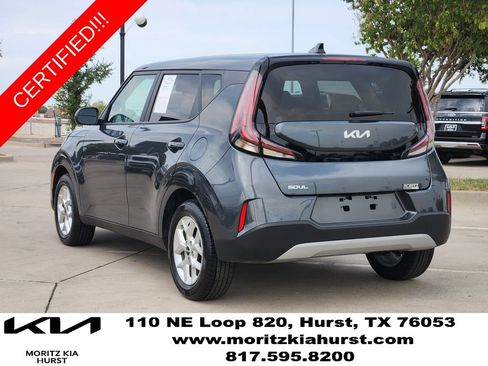 Certified 2025 Kia Soul LX w/ LX Technology Package FWD image 3