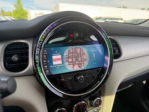 Certified 2024 MINI Cooper S FWD image 23