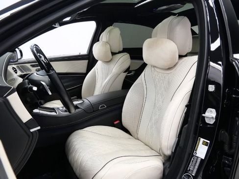 Used 2017 Mercedes-Benz S 550 4MATIC Sedan image 20