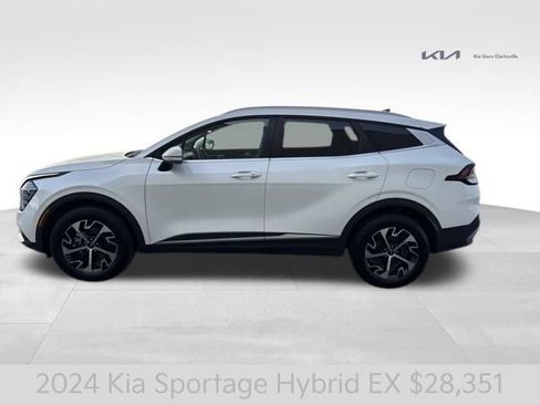 Certified 2024 Kia Sportage EX AWD/4WD image 5