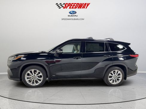 Used 2020 Toyota Highlander Limited AWD/4WD image 10