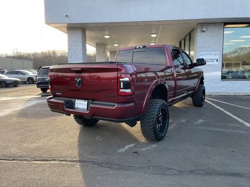 Used 2022 Dodge Charger SRT Hellcat w/ Harman/Kardon Audio Group image 37