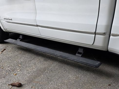 Used 2021 RAM 1500 Limited RWD image 31