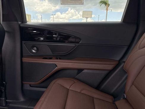 New 2026 Lincoln Nautilus Reserve w/ Jet Appearance Package AWD/4WD image 14