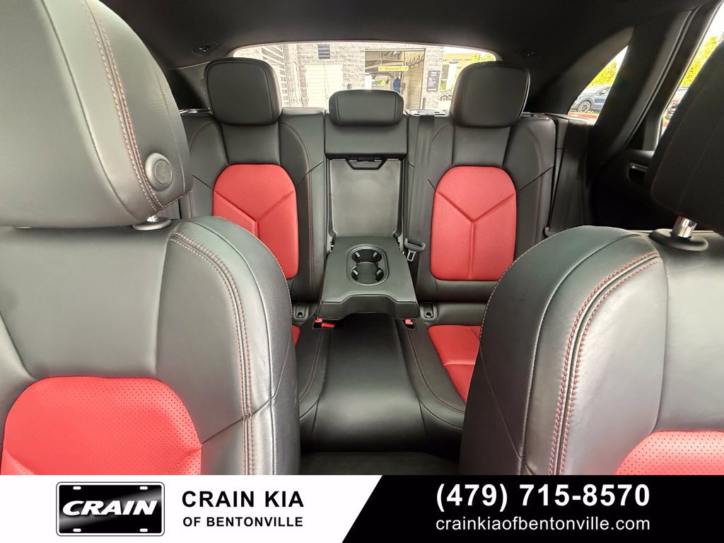 Used 2021 Porsche Macan AWD/4WD image 28