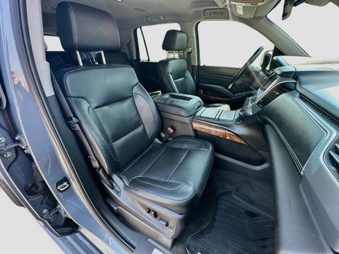 Used 2015 Chevrolet Tahoe LTZ AWD/4WD image 29