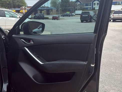 Used 2016 MAZDA CX-5 Touring image 10