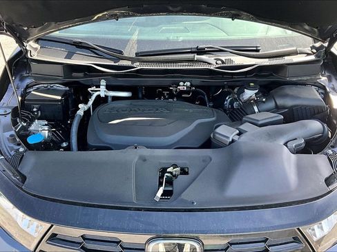 New 2026 Honda Odyssey Elite image 12